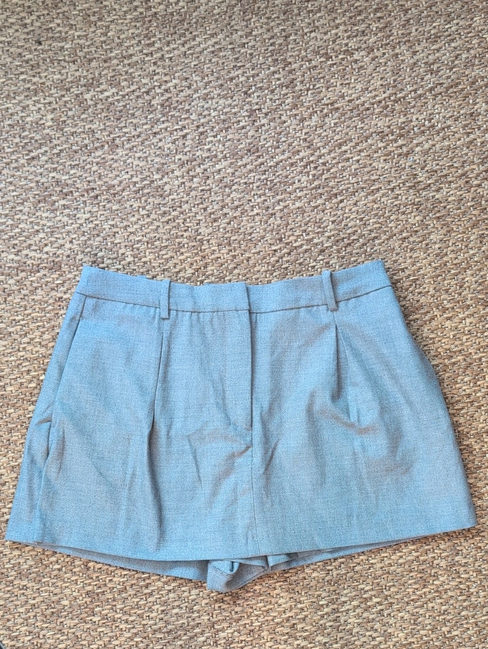 Zara Gray Tailored High-Waist Skort